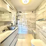 Apartment Astoria Luxury Apartment- 3 Bathrooms *